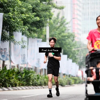 Runner Photo 8609233
