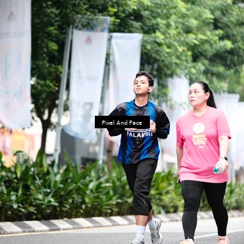 Runner Photo 8609251