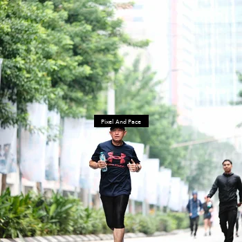 Runner Photo 8609283