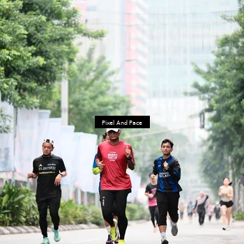 Runner Photo 8609393