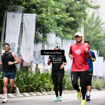 Runner Photo 8609400