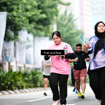 Runner Photo 8609402