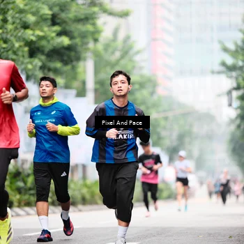 Runner Photo 8609403