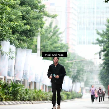 Runner Photo 8609413