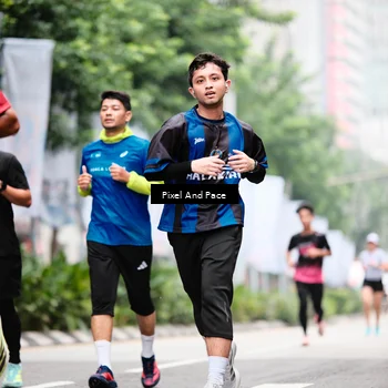 Runner Photo 8609414