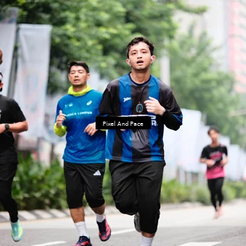 Runner Photo 8609415