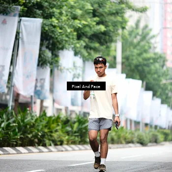 Runner Photo 8609423