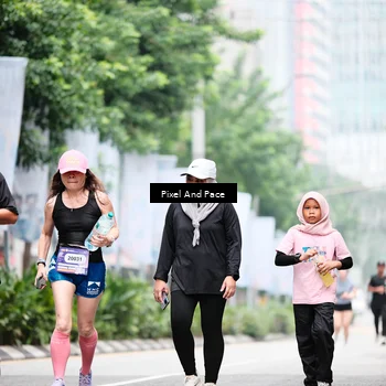 Runner Photo 8609513