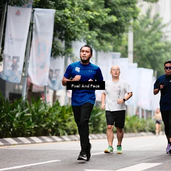 Runner Photo 8609661