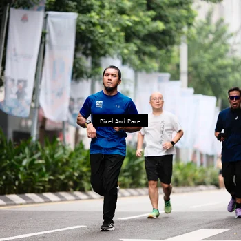 Runner Photo 8609664