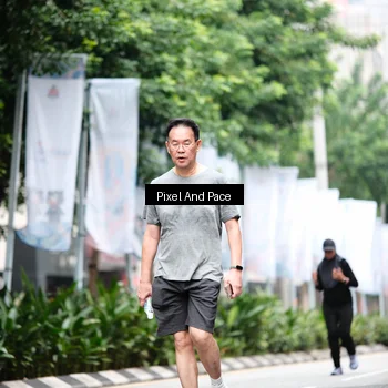 Runner Photo 8609840