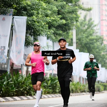 Runner Photo 8609862
