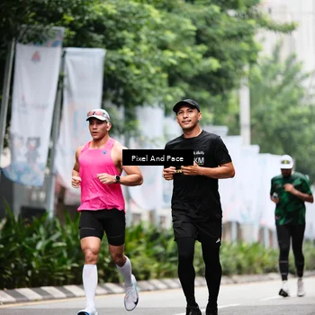 Runner Photo 8609865