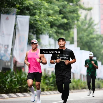 Runner Photo 8609866
