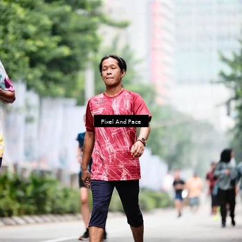 Runner Photo 8609900