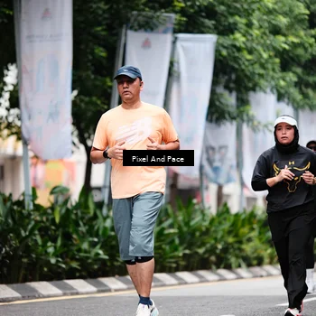 Runner Photo 8609924