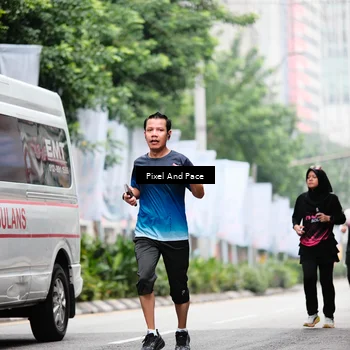 Runner Photo 8609996