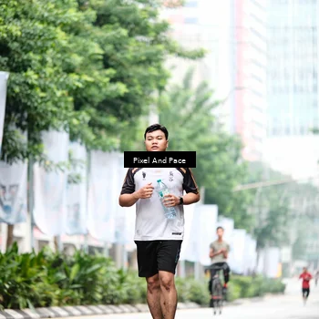 Runner Photo 8610001