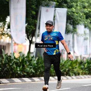 Runner Photo 8610109