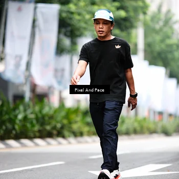Runner Photo 8610111