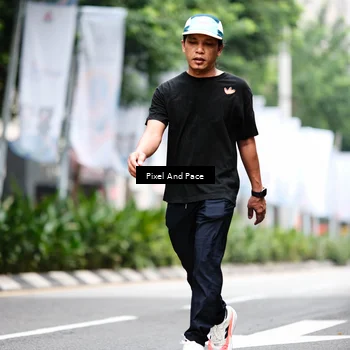 Runner Photo 8610114