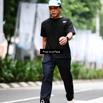 Runner Photo 8610118