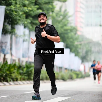 Runner Photo 8610165