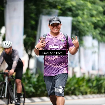 Runner Photo 8610174