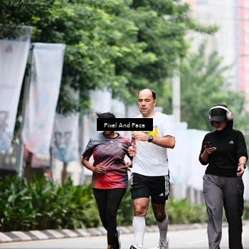 Runner Photo 8610181