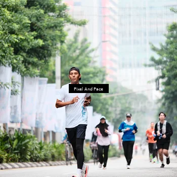 Runner Photo 8610206