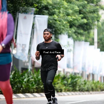 Runner Photo 8610229