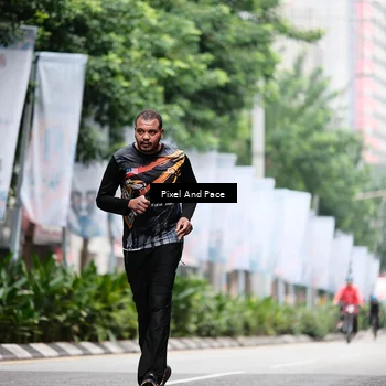 Runner Photo 8610261