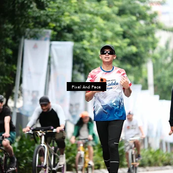 Runner Photo 8610294