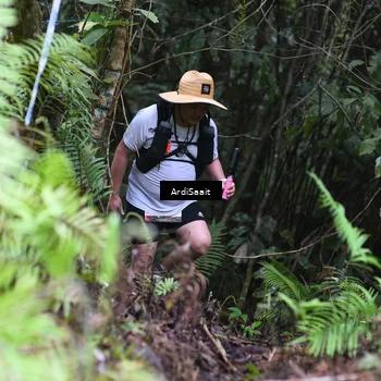 Runner Photo 8610302