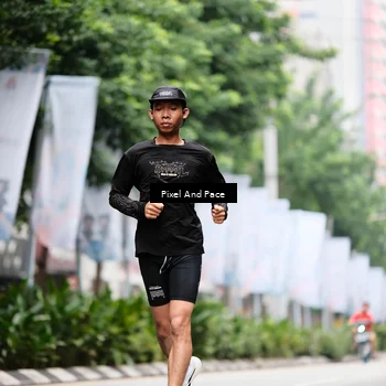 Runner Photo 8610331