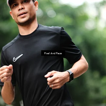 Runner Photo 8610472