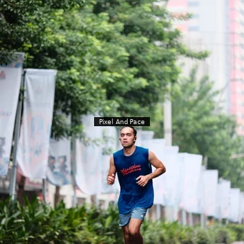 Runner Photo 8610496