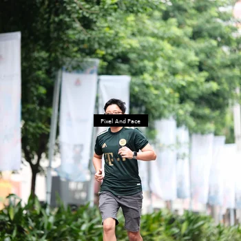 Runner Photo 8610503