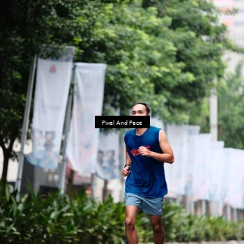 Runner Photo 8610506