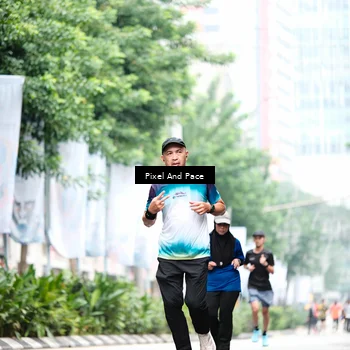 Runner Photo 8610513
