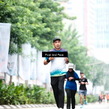 Runner Photo 8610514