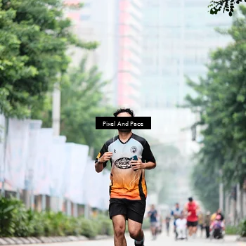 Runner Photo 8610525