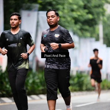 Runner Photo 8610604