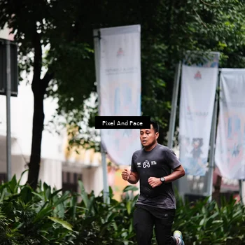 Runner Photo 8610650
