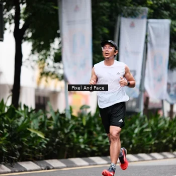 Runner Photo 8610668