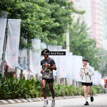 Runner Photo 8610687
