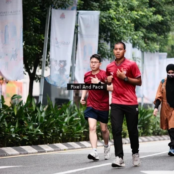 Runner Photo 8610705