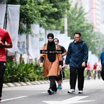 Runner Photo 8610707