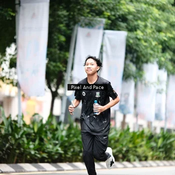 Runner Photo 8610708