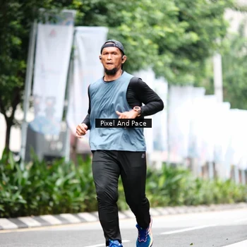 Runner Photo 8610764